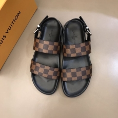 Louis Vuitton Slippers